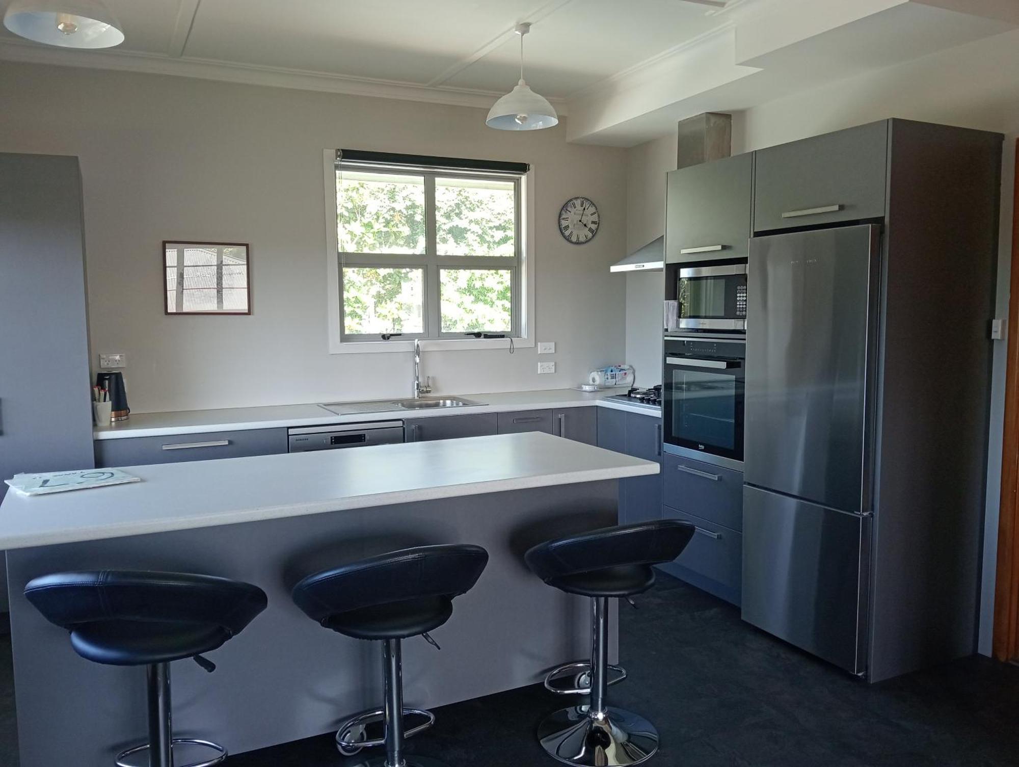 Comfortable Home On South Hill Oamaru Exterior foto